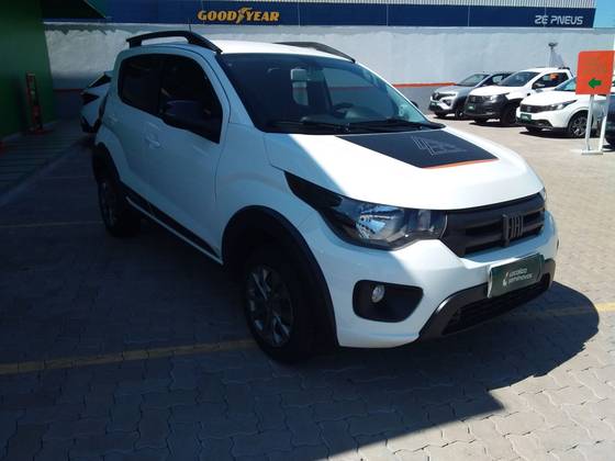 FIAT MOBI 1.0 EVO FLEX TREKKING MANUAL